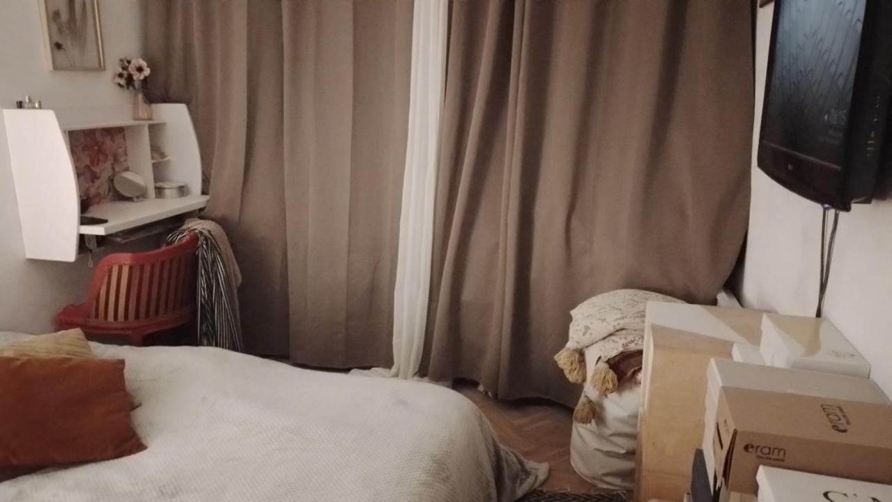 Charmante Chambre Spacieuse Et Lumineuse 巴黎 外观 照片
